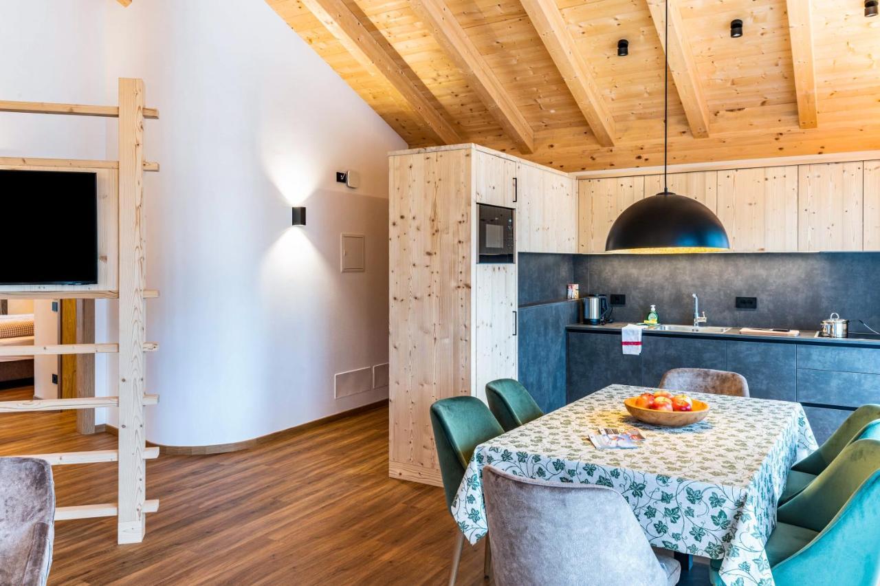 Les Ciases Chalets Dolomites Apt 3 San Vigilio Di Marebbe Esterno foto